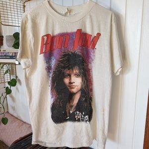Vintage Official Bon Jovi Slippery When Wet Concert Tour Shirt
